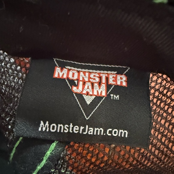 Grave Digger Black Trucker Hat - Picture 2 of 5